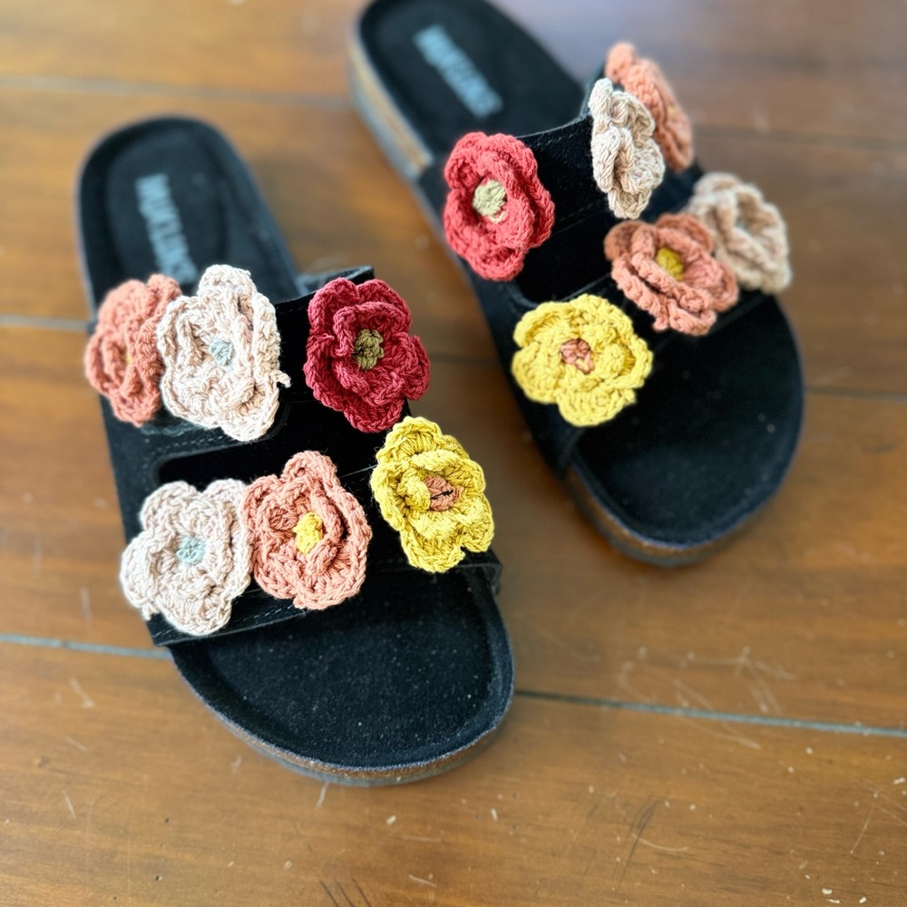 MukLuks Black Sandals with Colorful Crochet Flowers